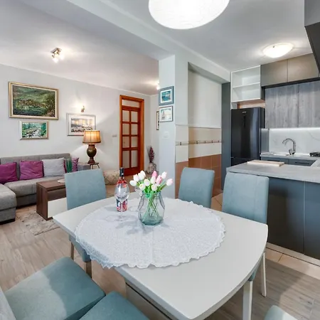 Apartman Jelena *